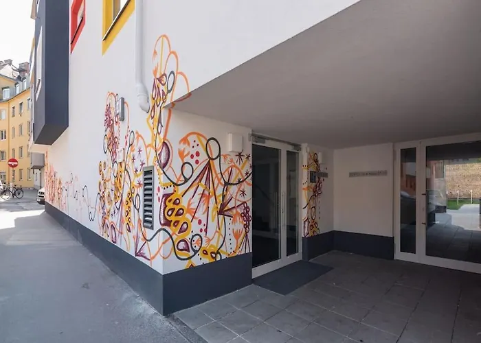 Appartamento Neu Und Hell In Zentraler Ruhelage Mit Parkplatz *