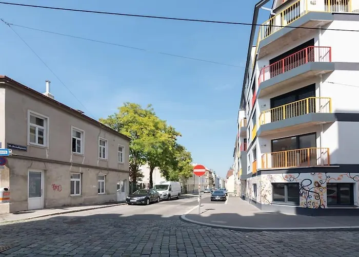 Neu Und Hell In Zentraler Ruhelage Mit Parkplatz Appartamento