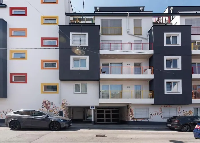 Neu Und Hell In Zentraler Ruhelage Mit Parkplatz Appartamento Vienna